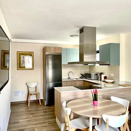 Piso Renovado A 200 Metros De La Playa Apartment